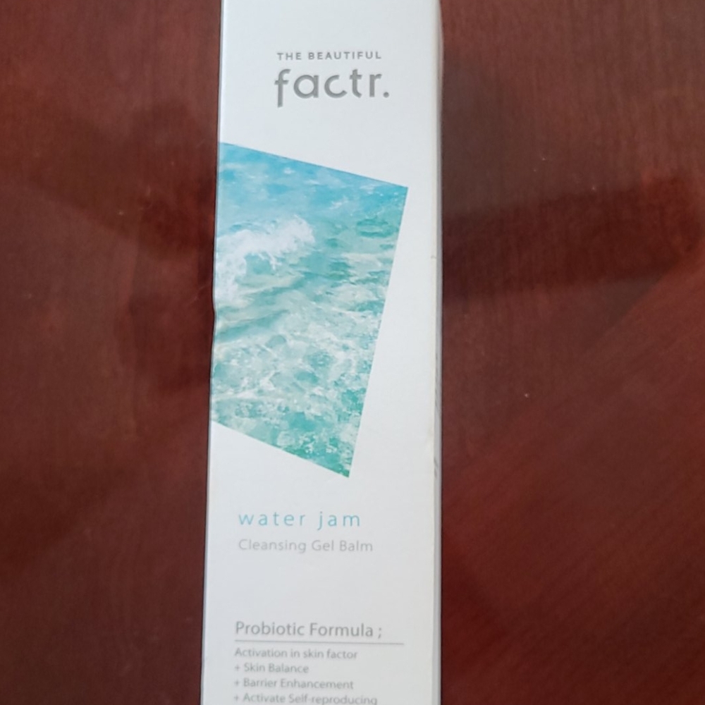 The Beautiful Factr Water Jam